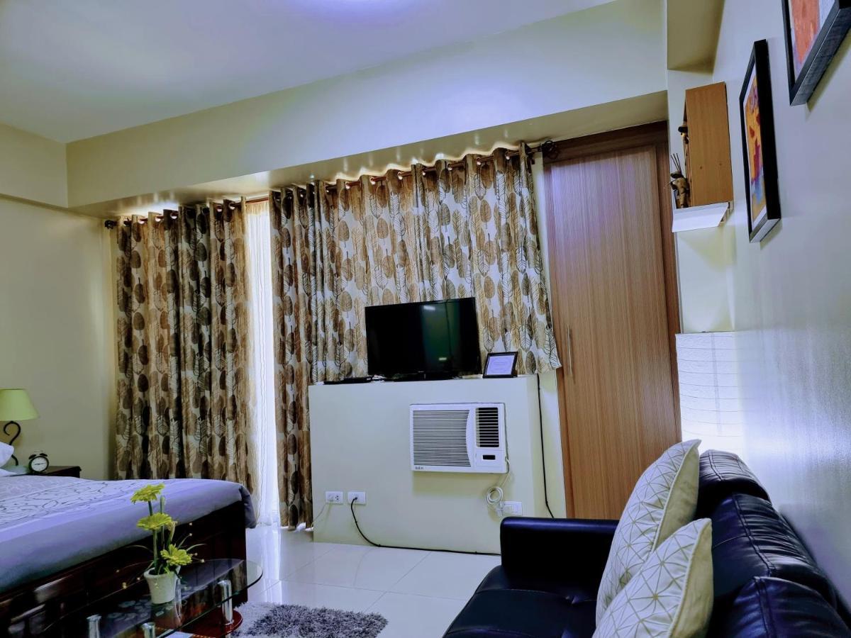 One Palm Tree Villas Condo Across Naia Terminal 3 Манила Экстерьер фото